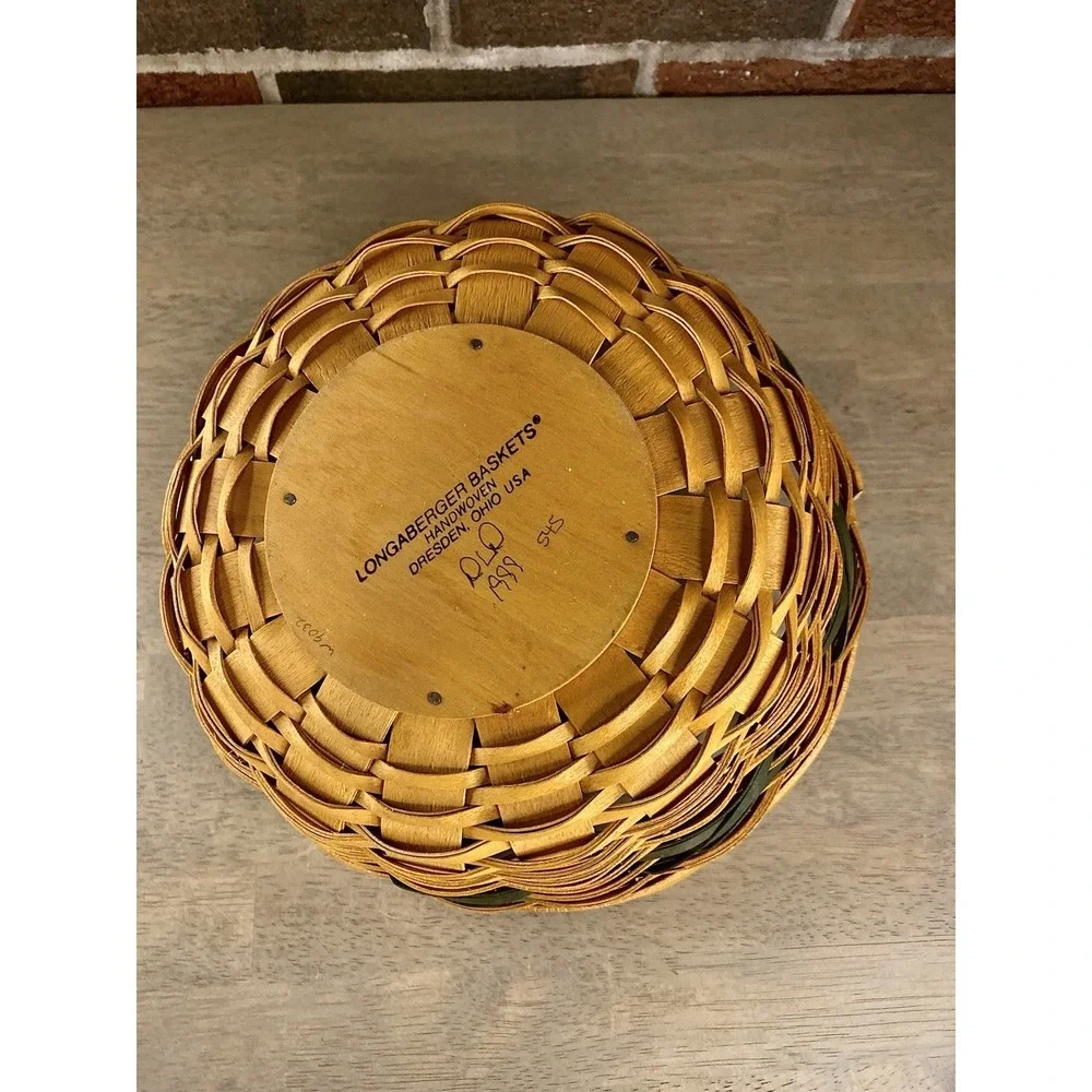1999‎ Popcorn ~ Longaberger Green Basket w/ Leather Handles ~ Liner & Protector